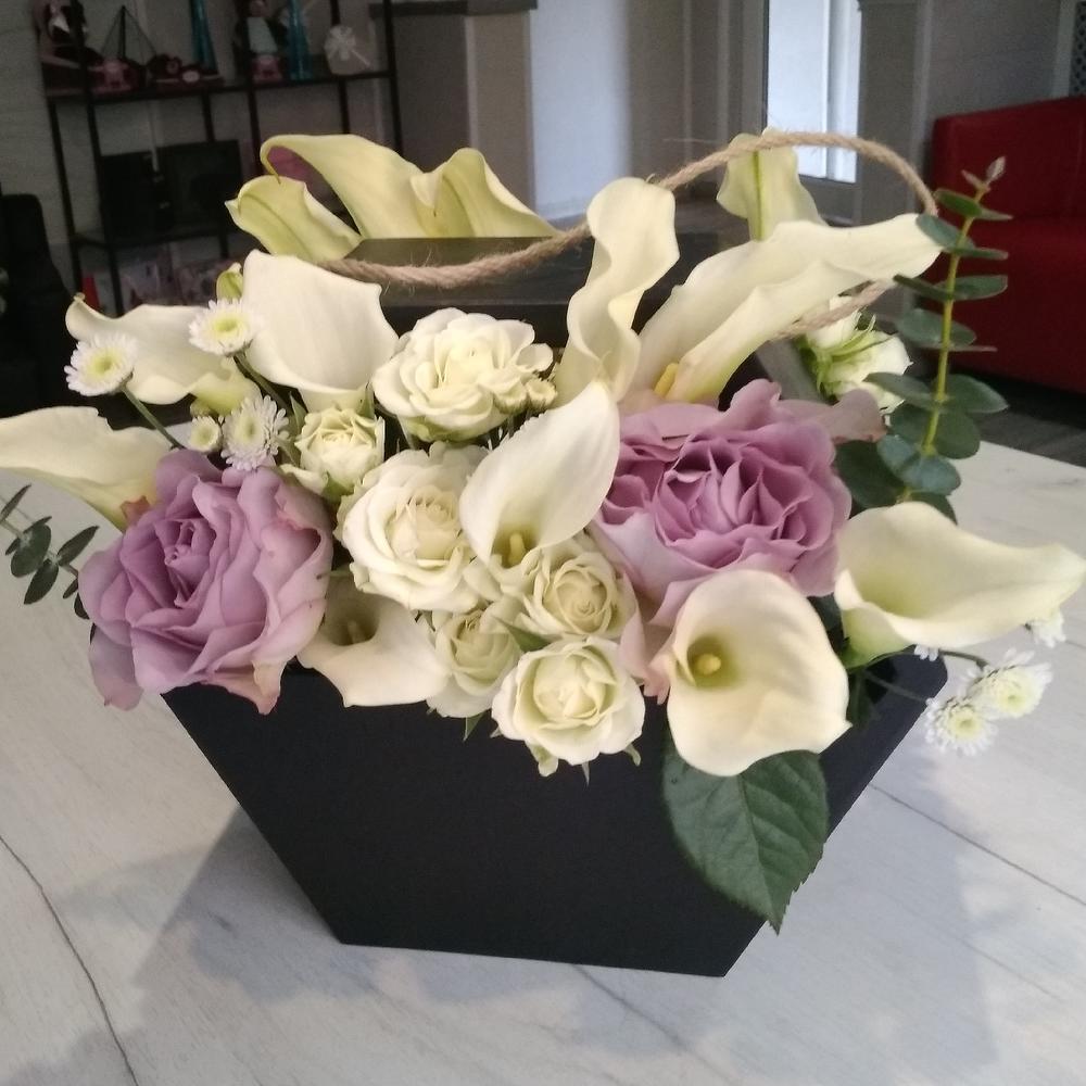 Композиция с каллами