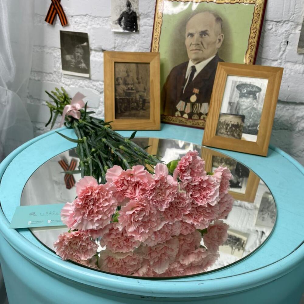 15 гвоздик