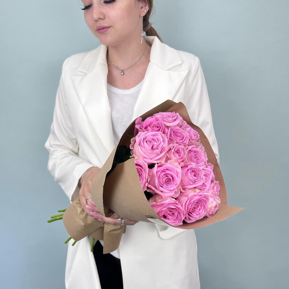 Букет 88874 из 19 роз