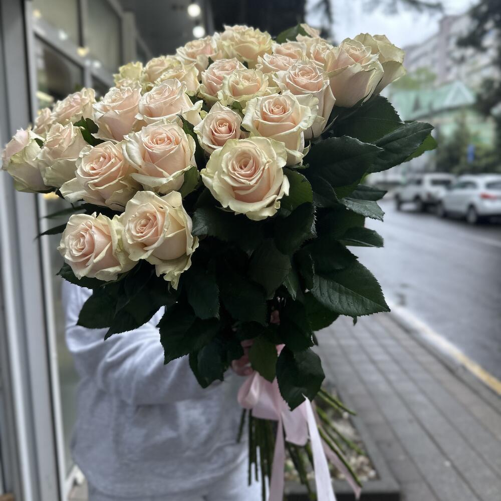 Букет 31 роза Талея