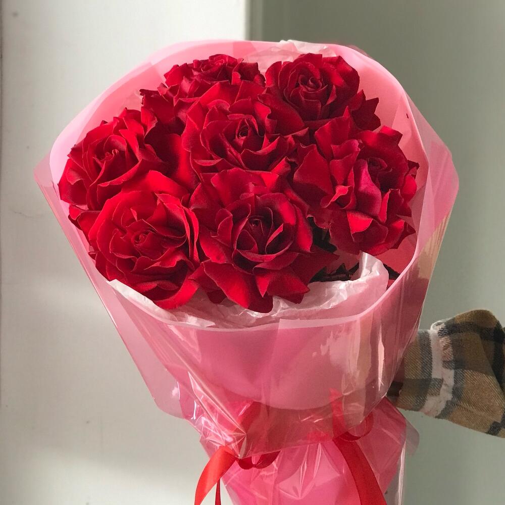 7 красных французских роз Buket flowers