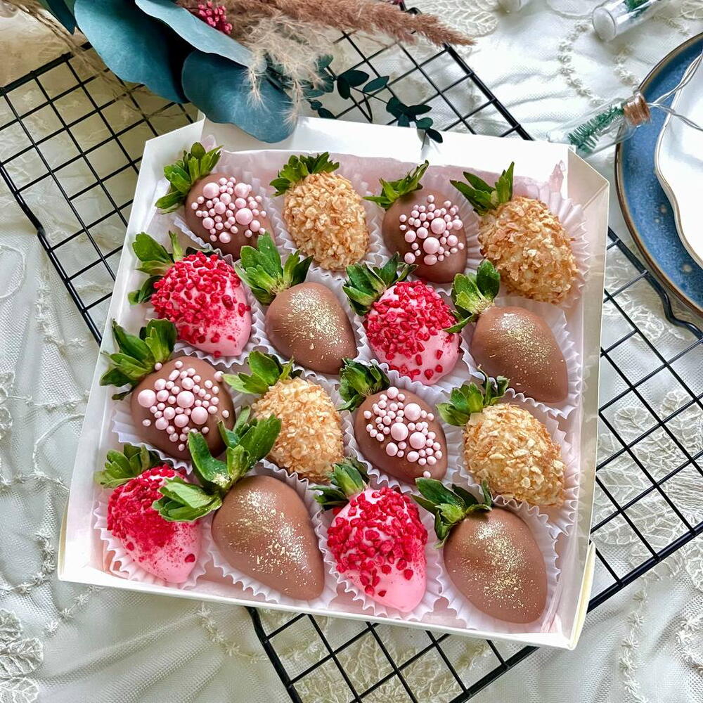 Клубника в шоколаде набор Вкус счастья ТОП 16-20 ягод
