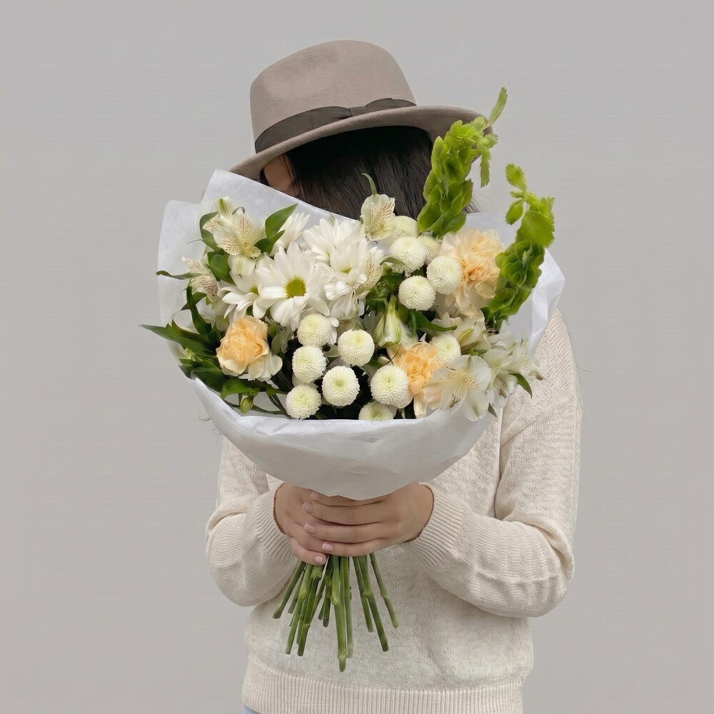 Букет «Pure Bloom»