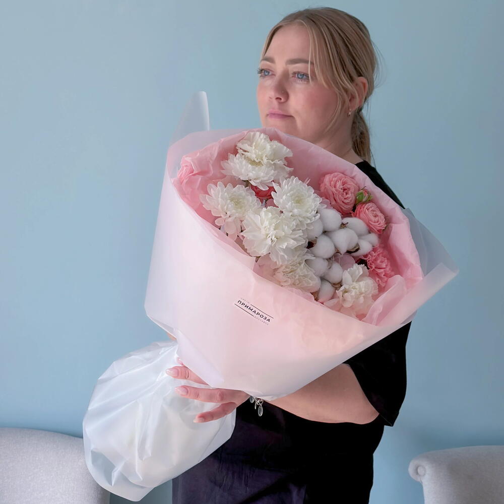 Букет с хлопком, хризантемой и розой Бомбастик «Белый бархат» 🤍🌸 40941