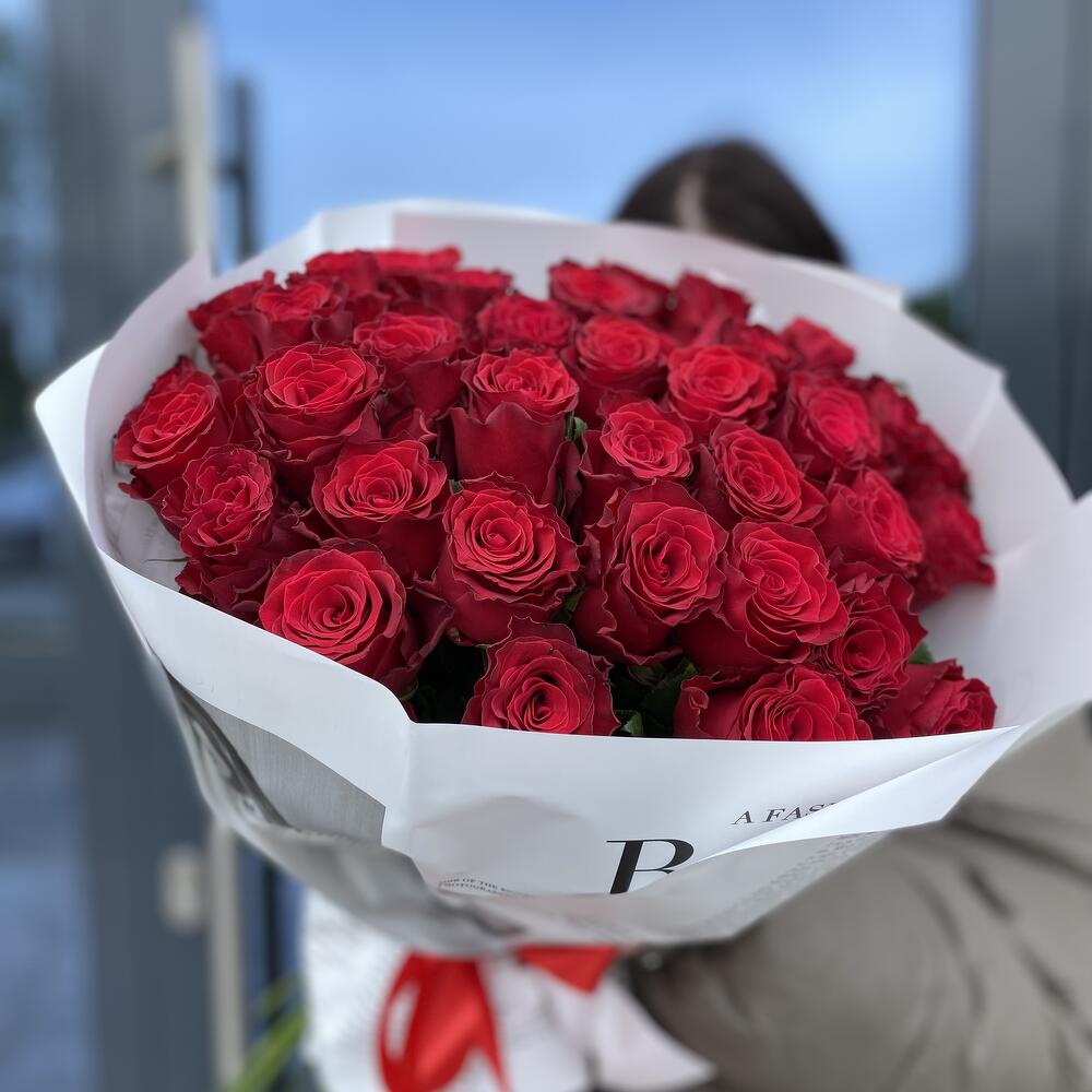 35 roses
