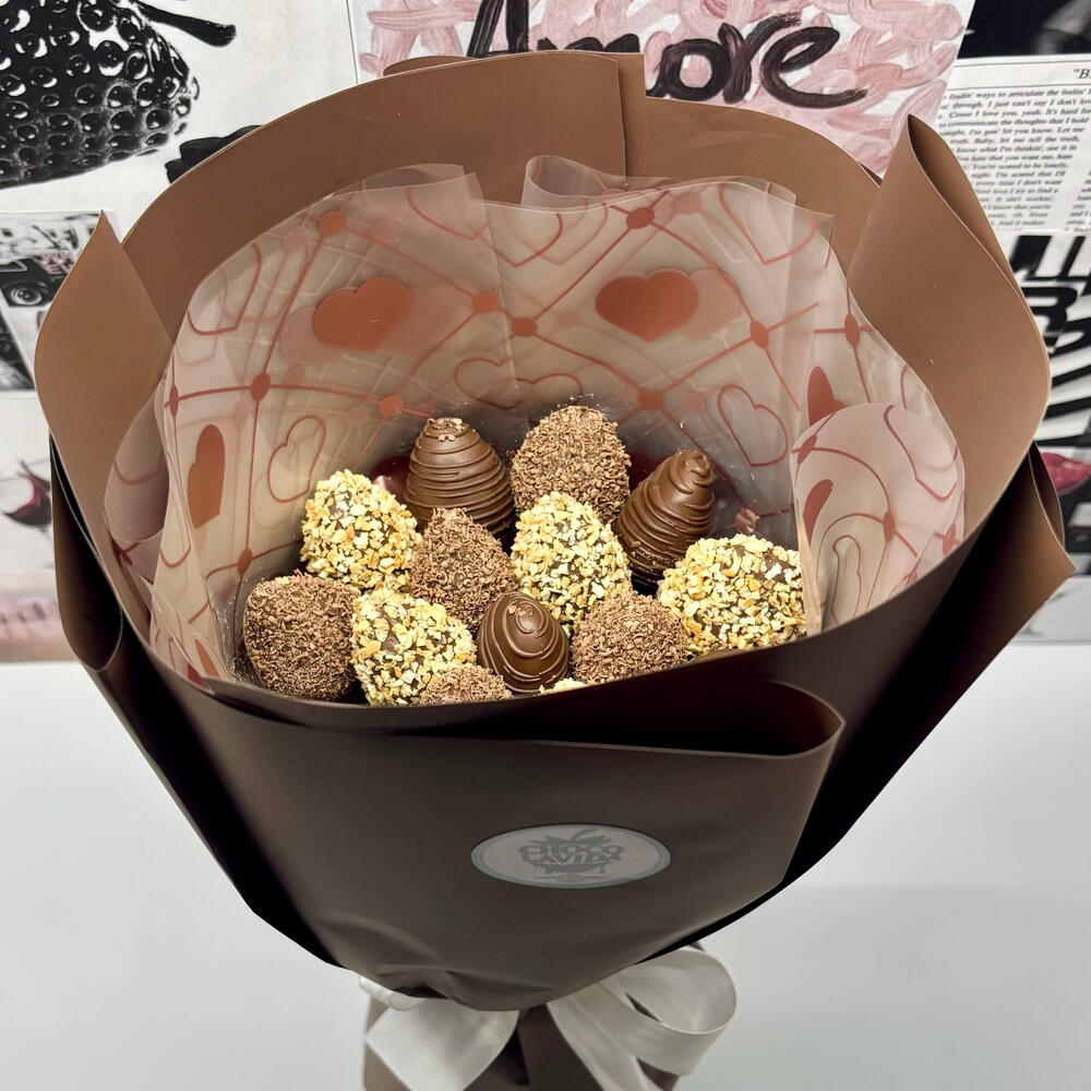 «Vals de Chocolate»: букет из клубники в молочном шоколаде