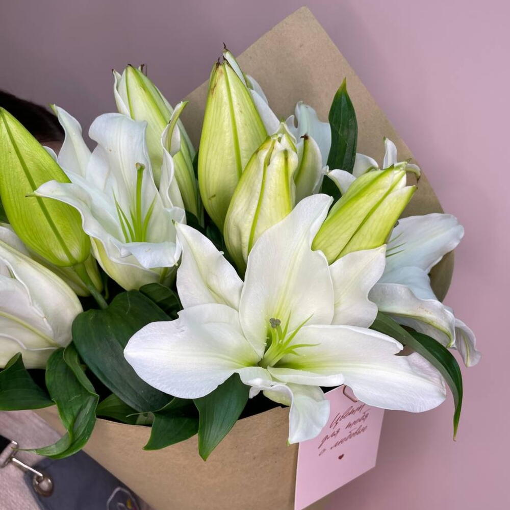 Bouquet of lilies