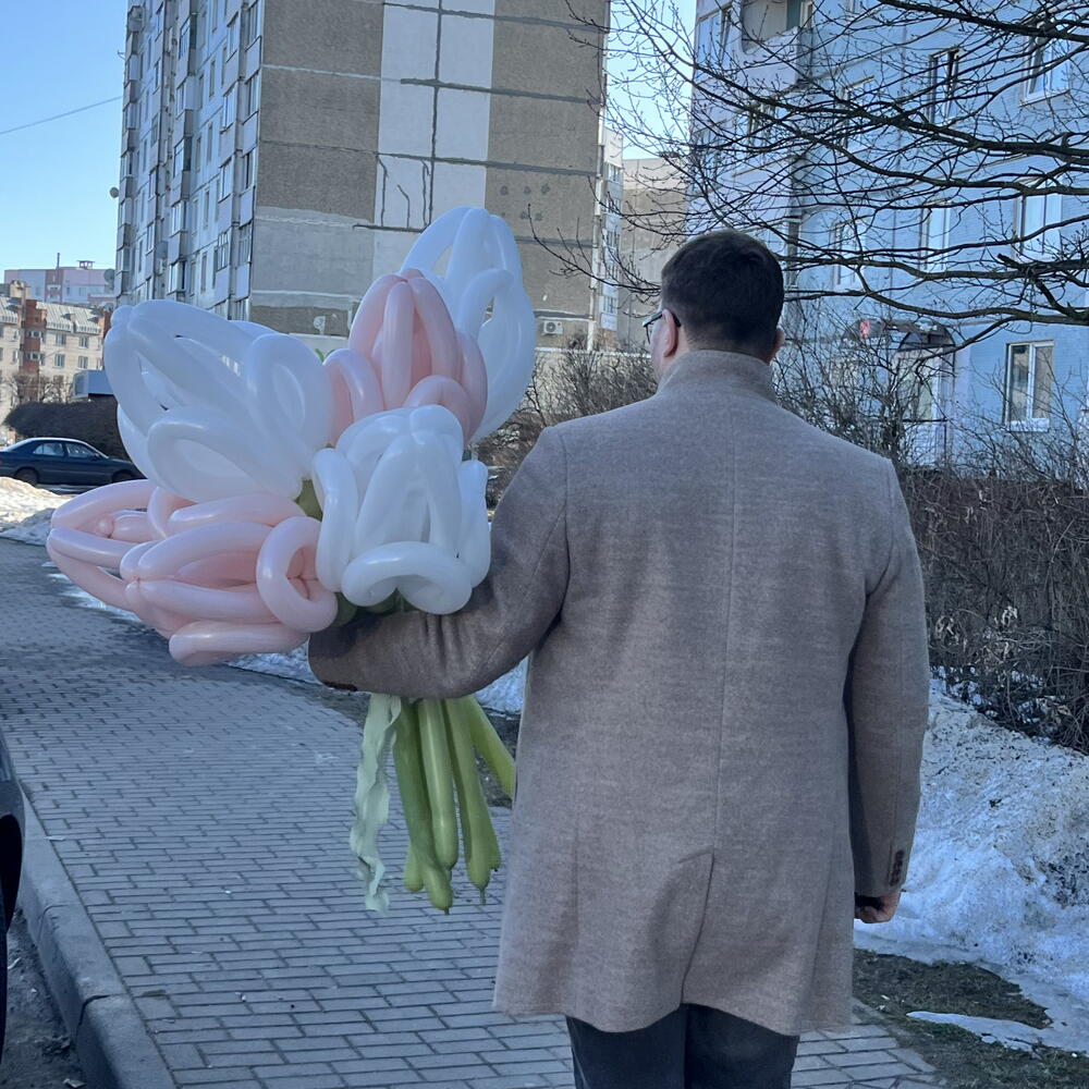 Букет из шаров тюльпаны XXL, 7шт