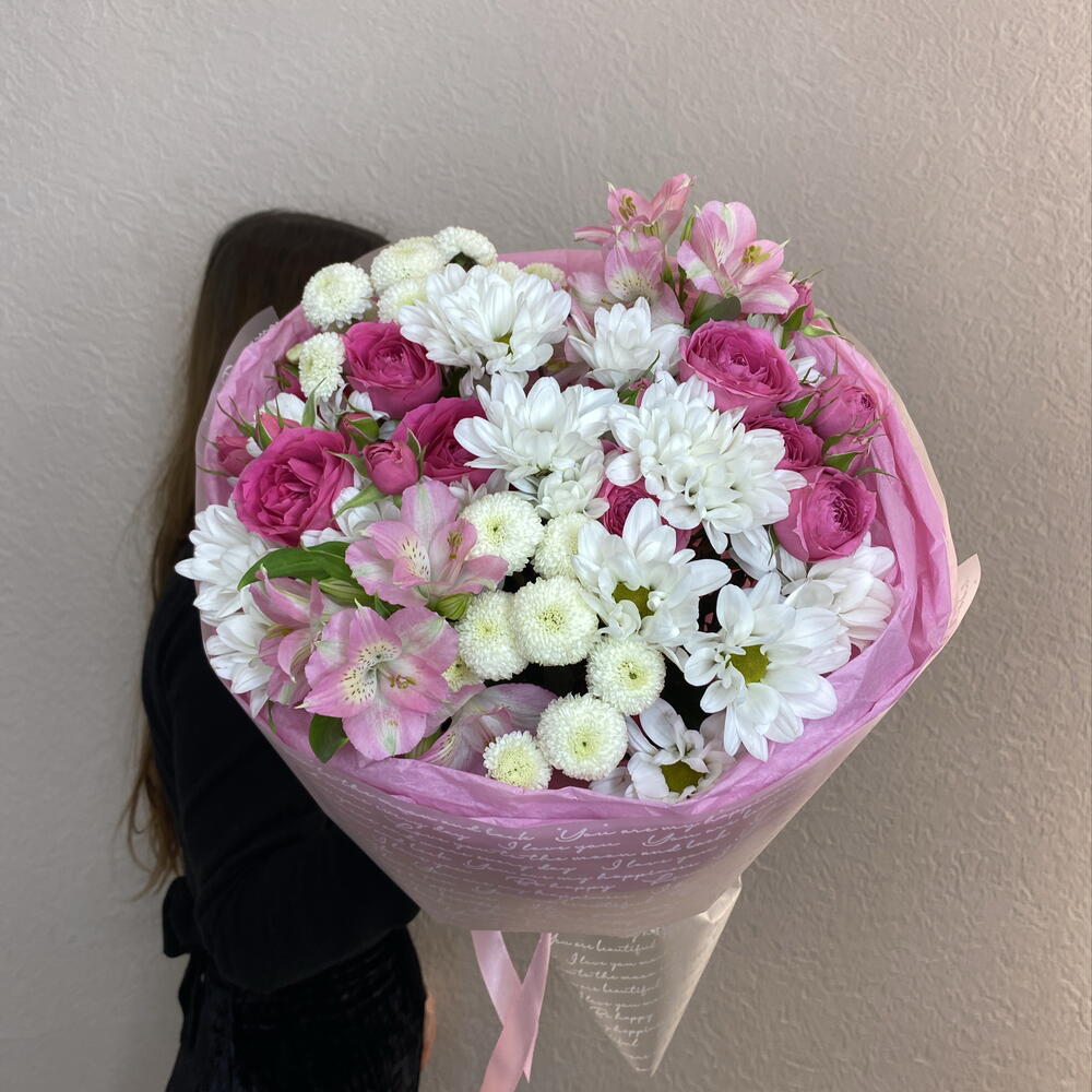 Письмо любимой 🌸💗 Сборный букет из ромашки, альстромерии и кустовой розы