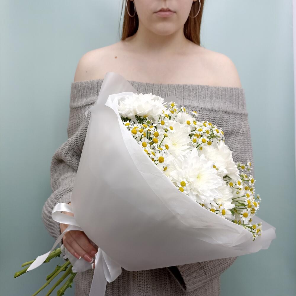 Букет "Нежность" Матрикария, ромашка