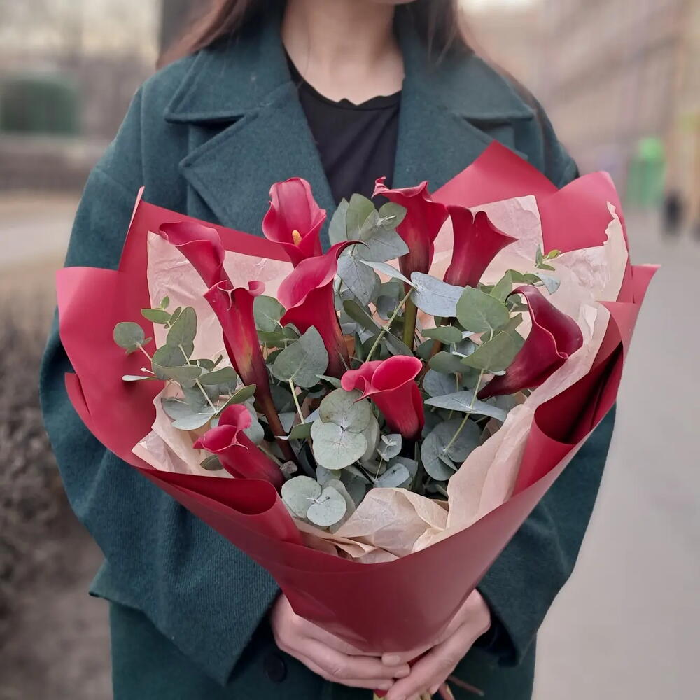 Винные каллы с эвкалиптом 9шт