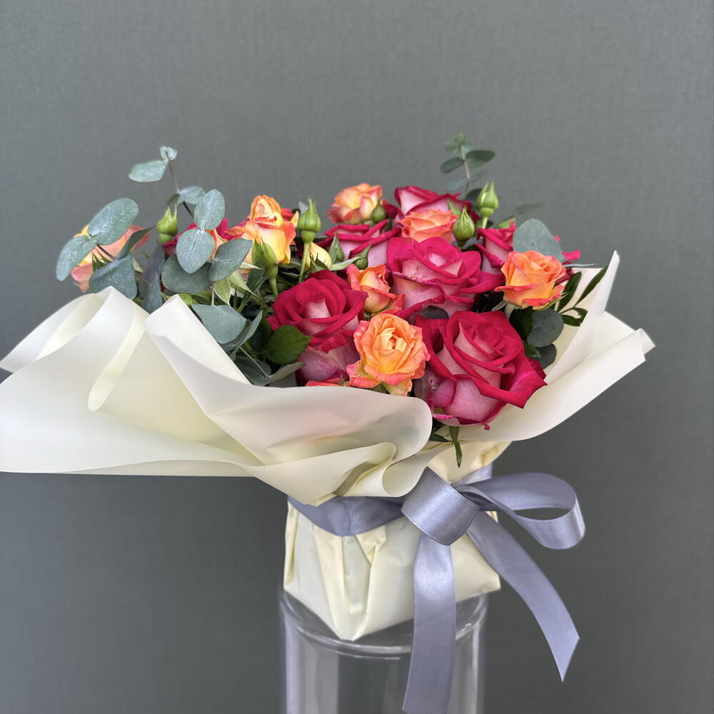 Букет-комплимент на оазисе «Flaming Rose»