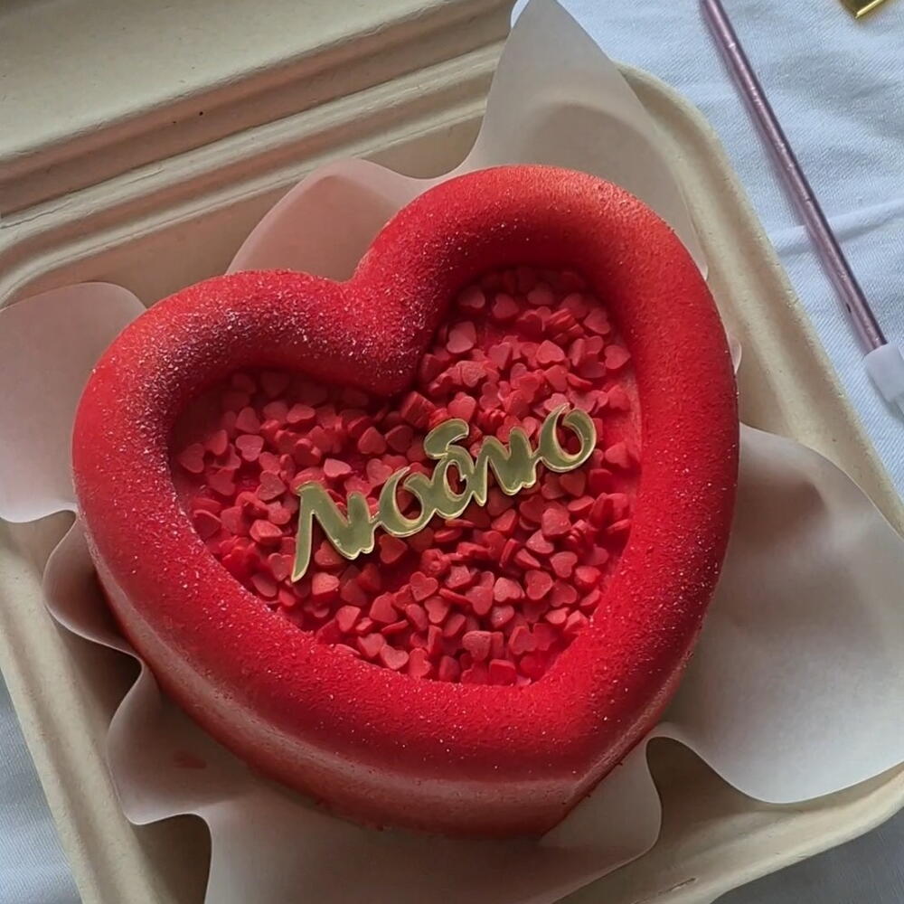 Муссовый бенто торт Люблю