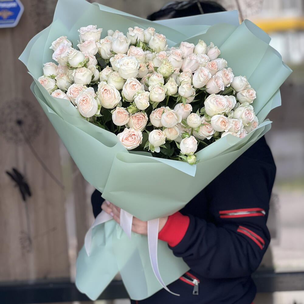 15 кустовых роз Софи