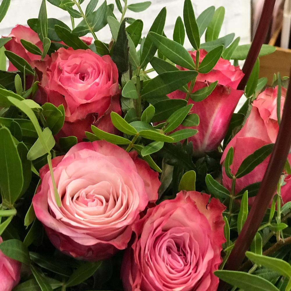 Поздравляем 🌹