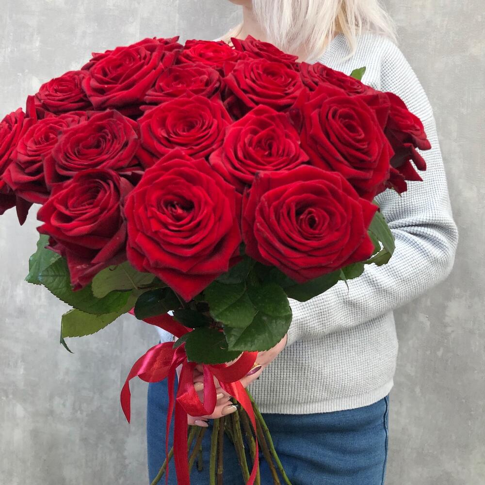 21 Роза Букет RED