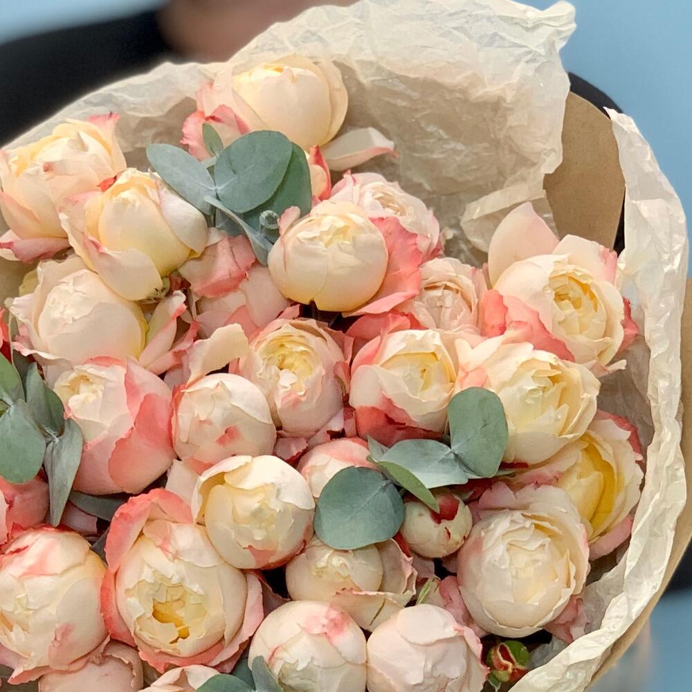 Монобукет из нежных пионовидных роз «Принцесса Сеюка», Цветы Котельники ...