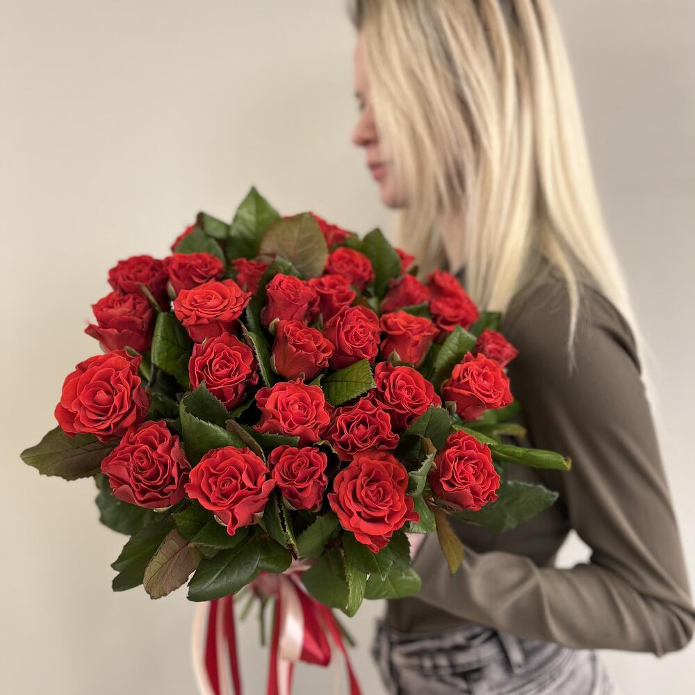 Монобукет из 31 розы Эльторо