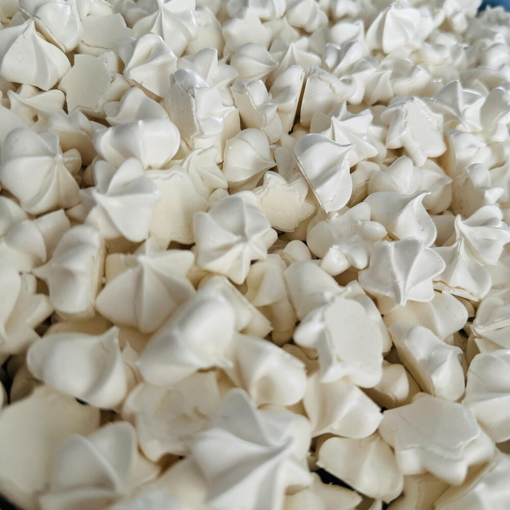 Mini meringues