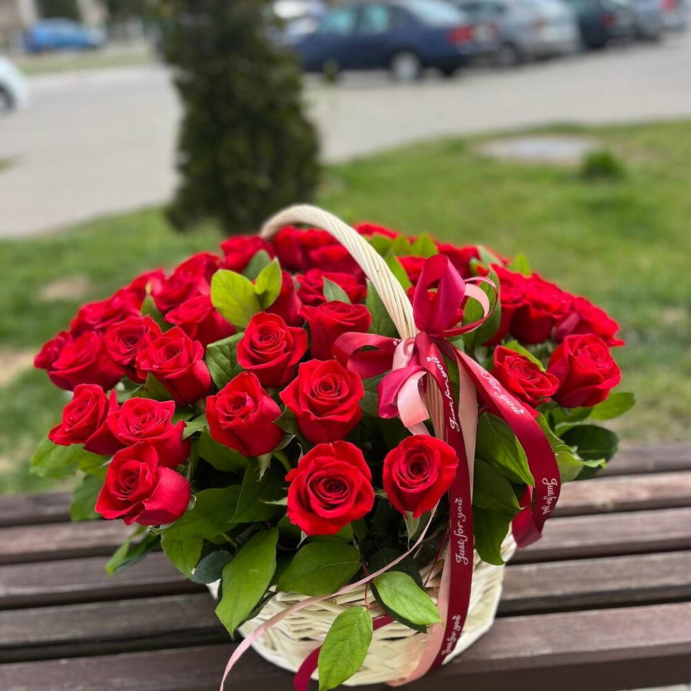 Корзина роз