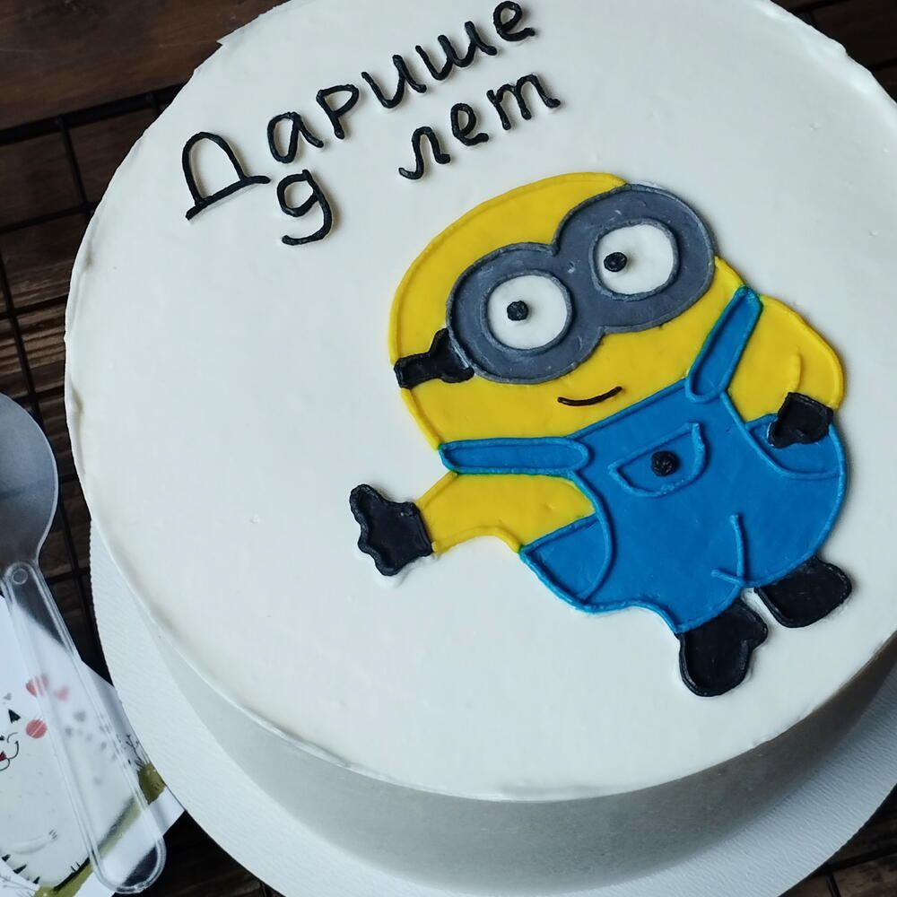 Бенто торт макси L 1 кг Миньон