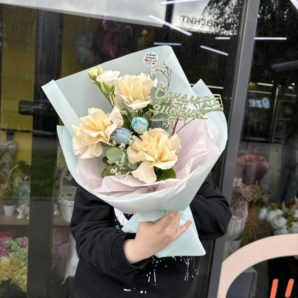 Букет голубая Роза