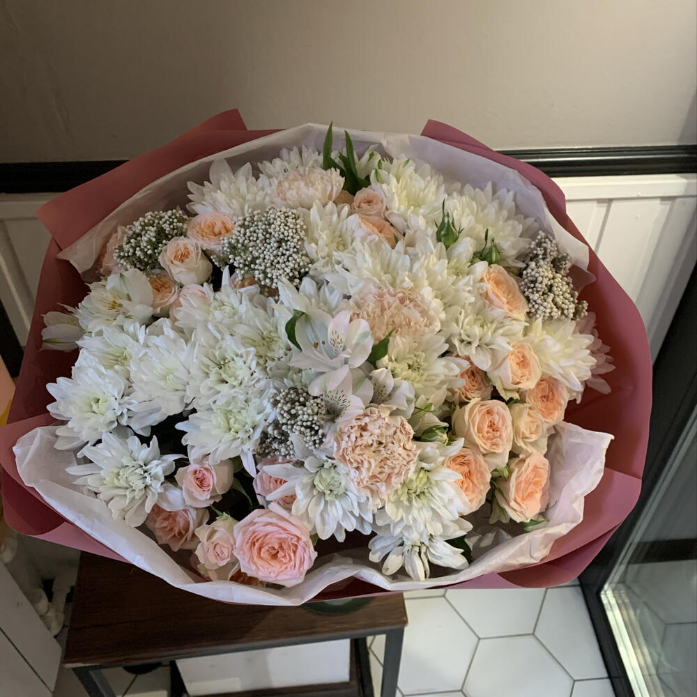 Сборный букет 🌸
