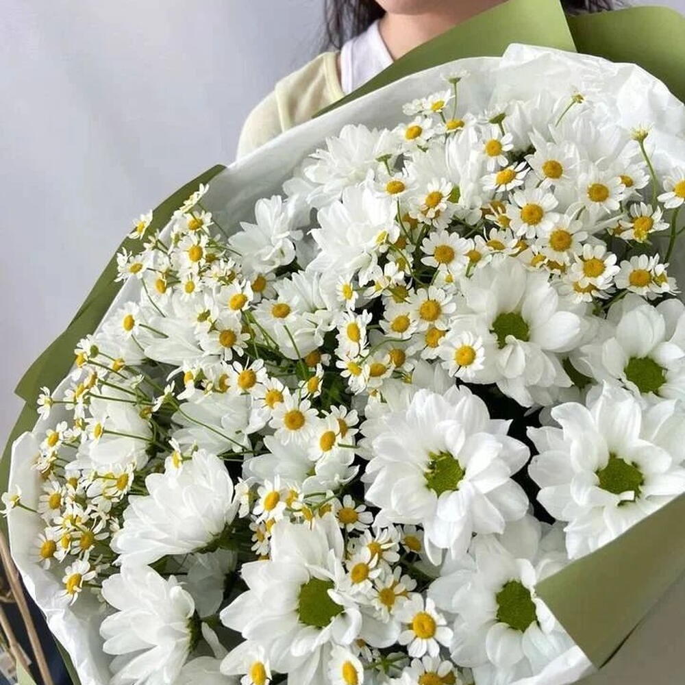 Ромашковидный букет