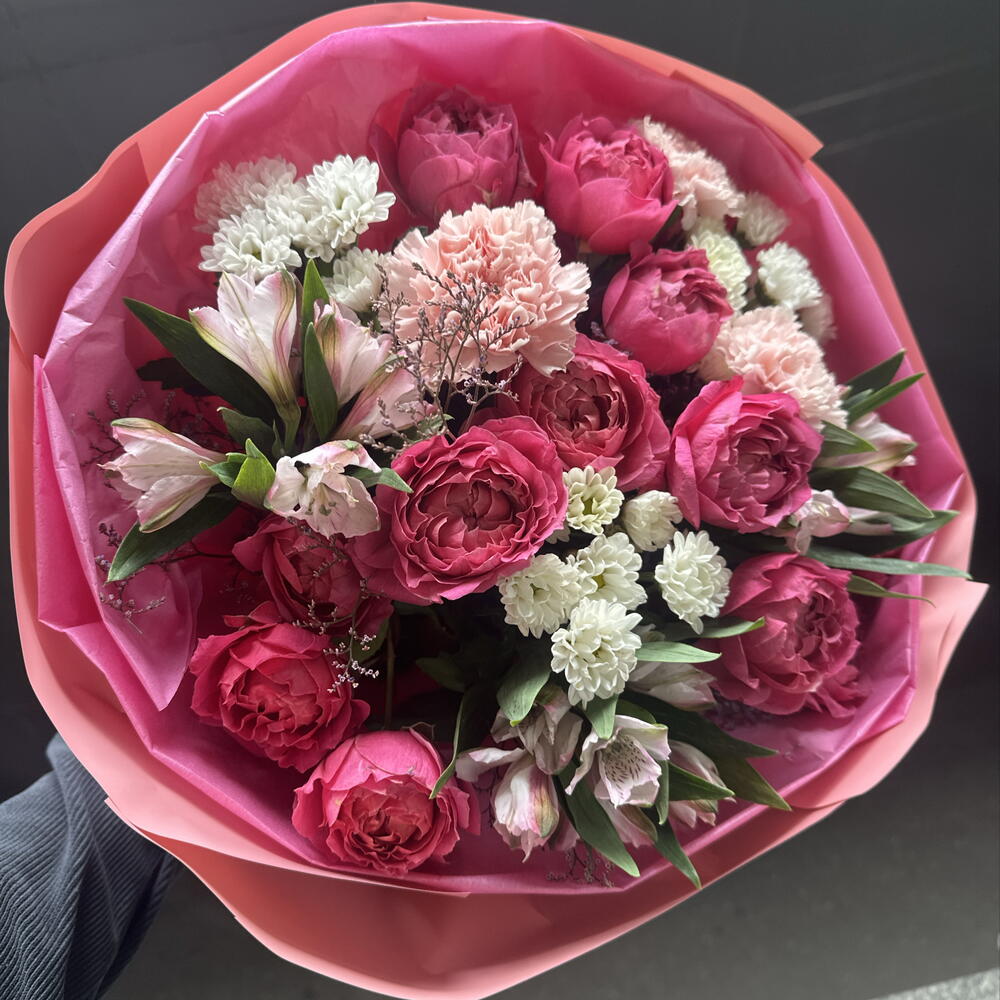 Букет 💐 комплимент Вишенка