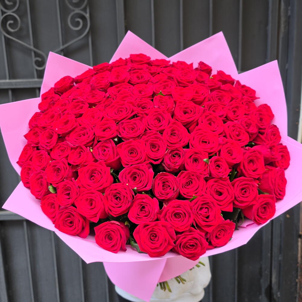 101 роза в оформлении 💗