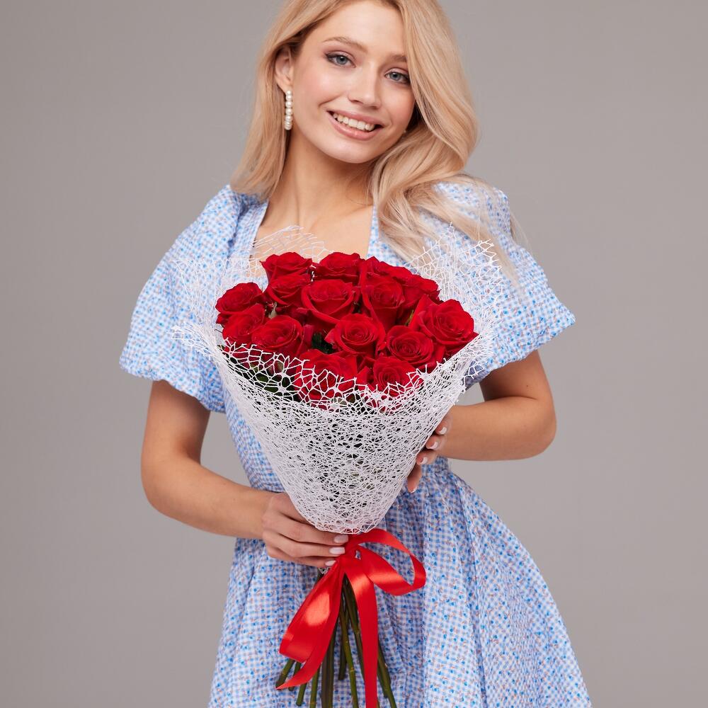 15 красных роз Premium