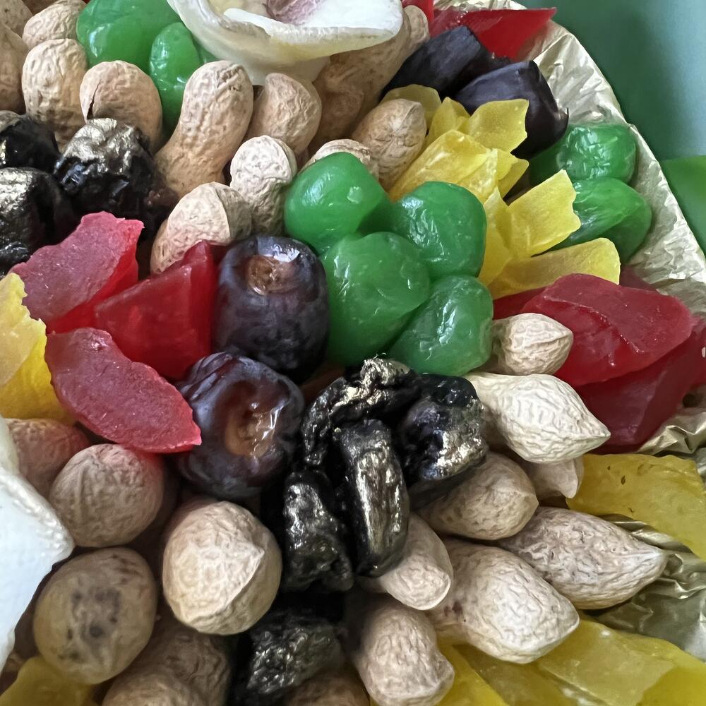 Букет из арахиса