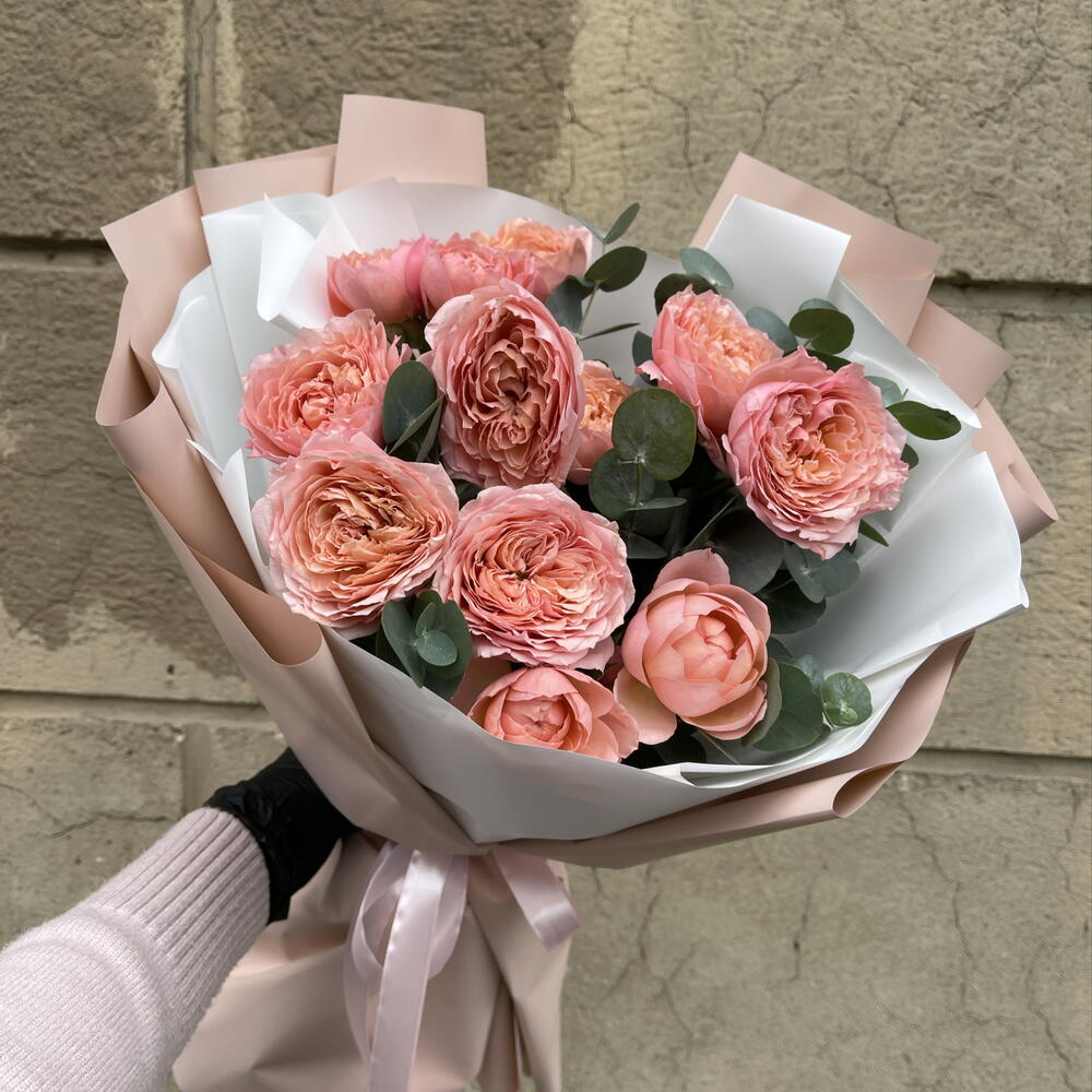 Букет⭐️🎀 «Драгоценный момент» из кустовых пион роз