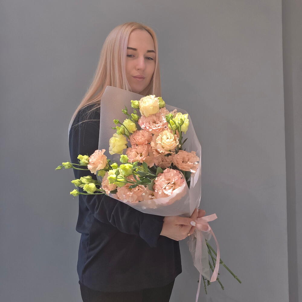 Персиковый букет