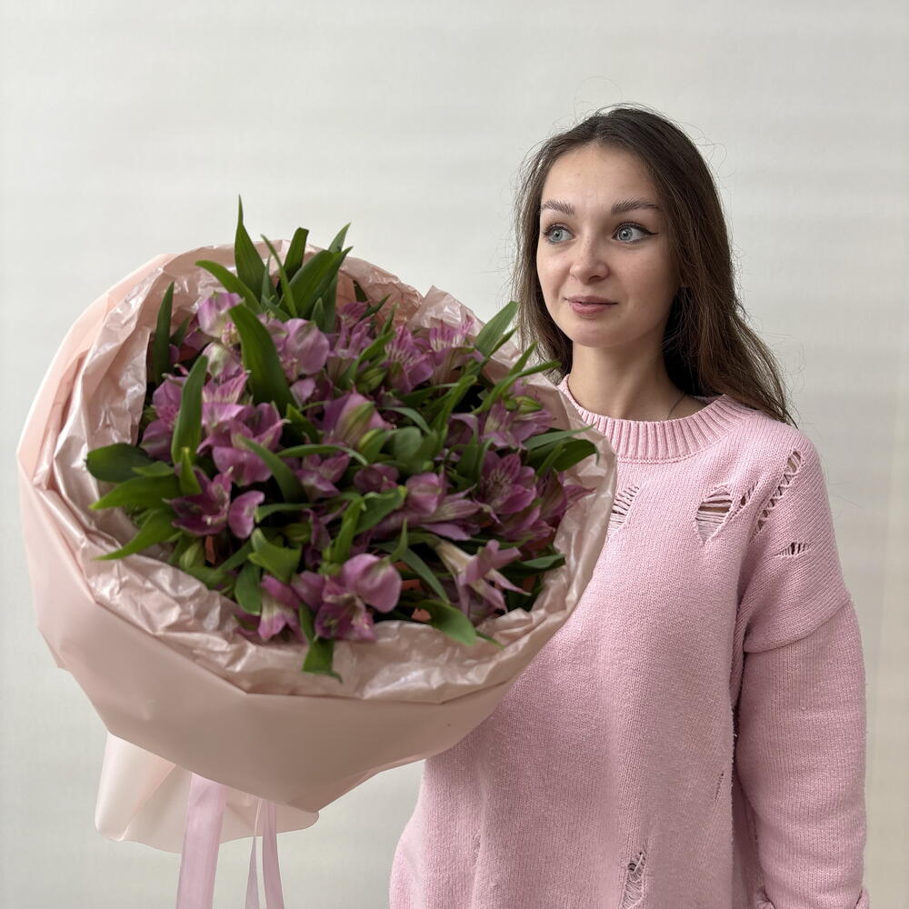 Букет «Яркие альстромерии»