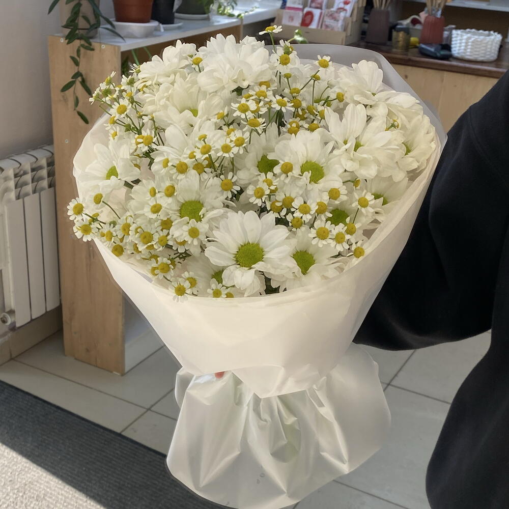 Букет с ромашками