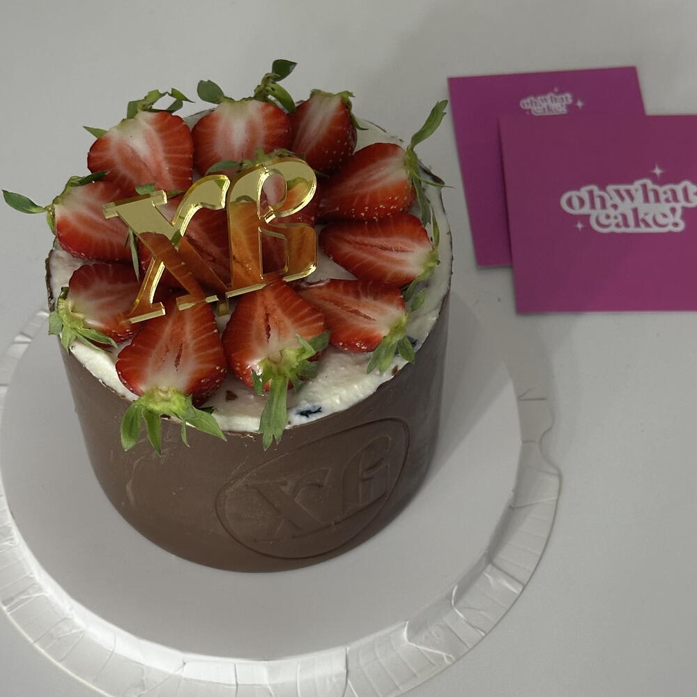 Пасха творожная с изюмом и грецким орехом