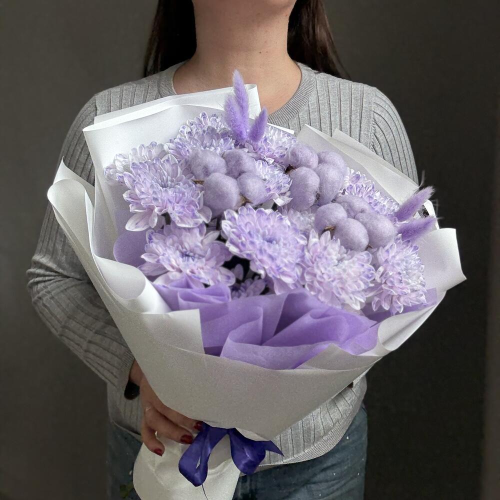 Супер букет кустовая хризантема, хлопок, лагурус.  Лавандовый, фиолетовый, сиреневый  цвет 💜