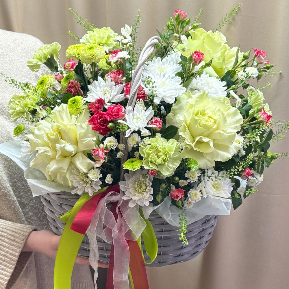 Корзина с цветами 327