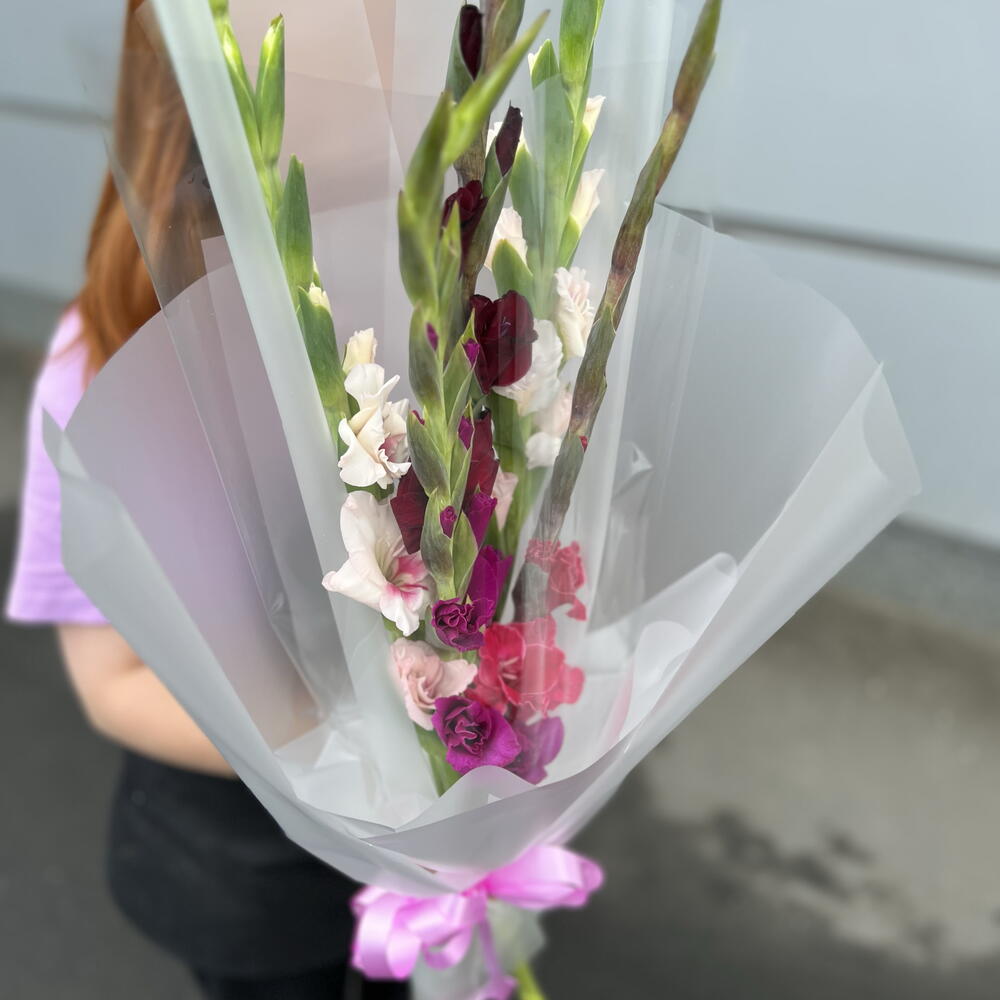 💐 букет из 5 Гладиолусов Первый 🛎️