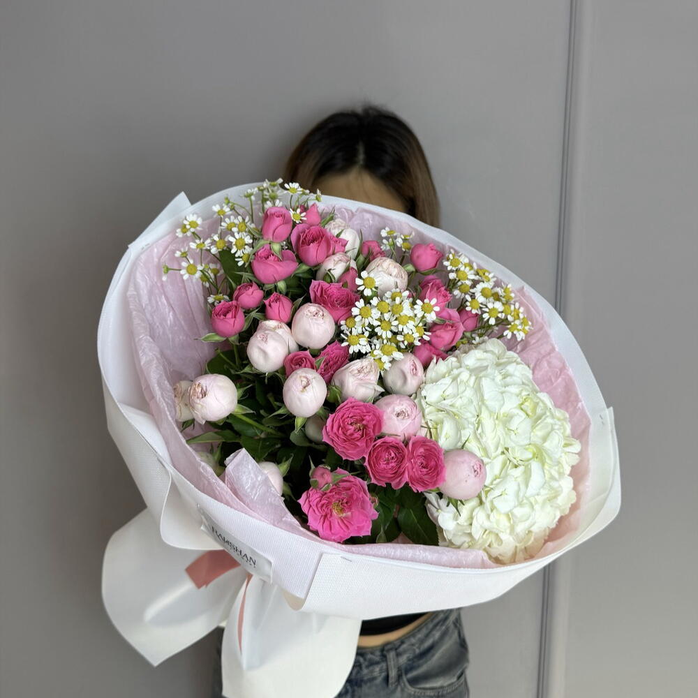 Bouquet for Knowledge Day