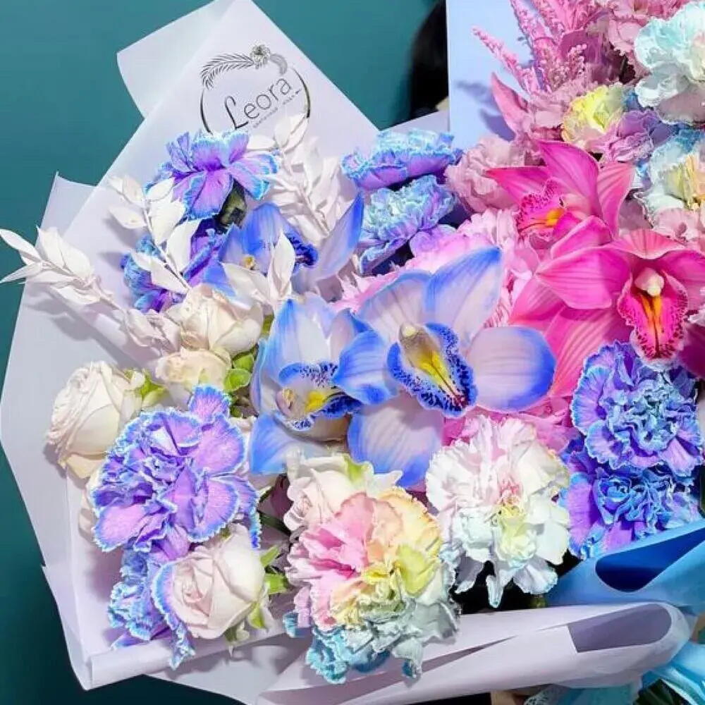 Премиум букет Радужные орхидеи. Авторский букет 568. Leoraflowers