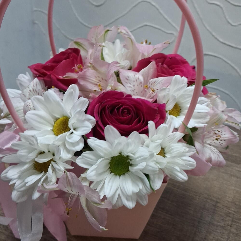Композиция с розами