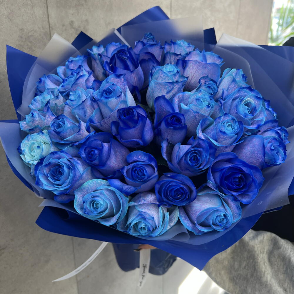 Букет из 35 роз 🌹💙
