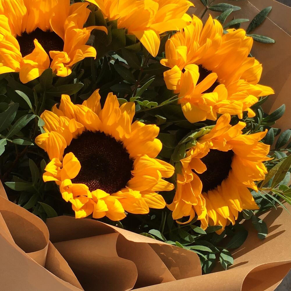 🌹🌹Солнечный букет из 5 подсолнухов