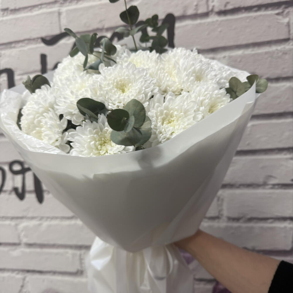 Букет из кустовых хризантем