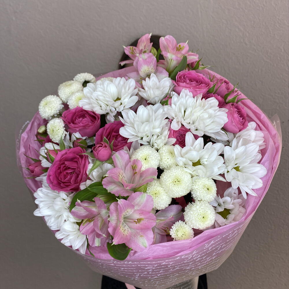 Письмо любимой 🌸💗 Сборный букет из ромашки, альстромерии и кустовой розы