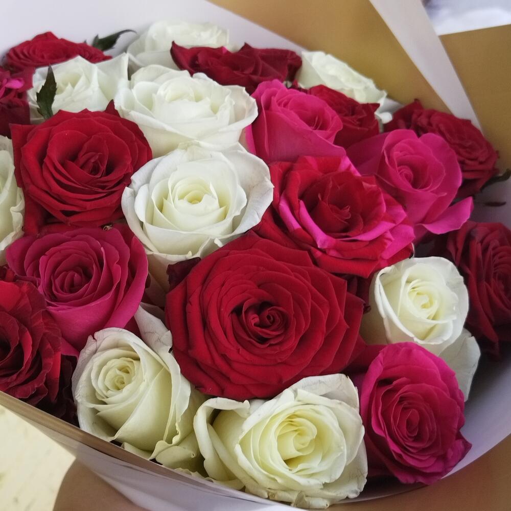 Bouquet of 21 roses, mix