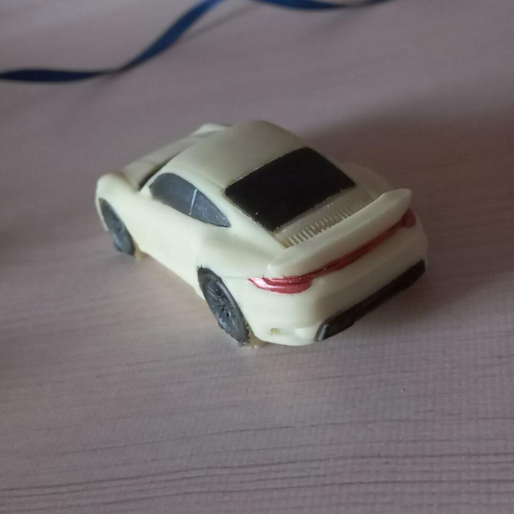 Шоколадный автомобиль