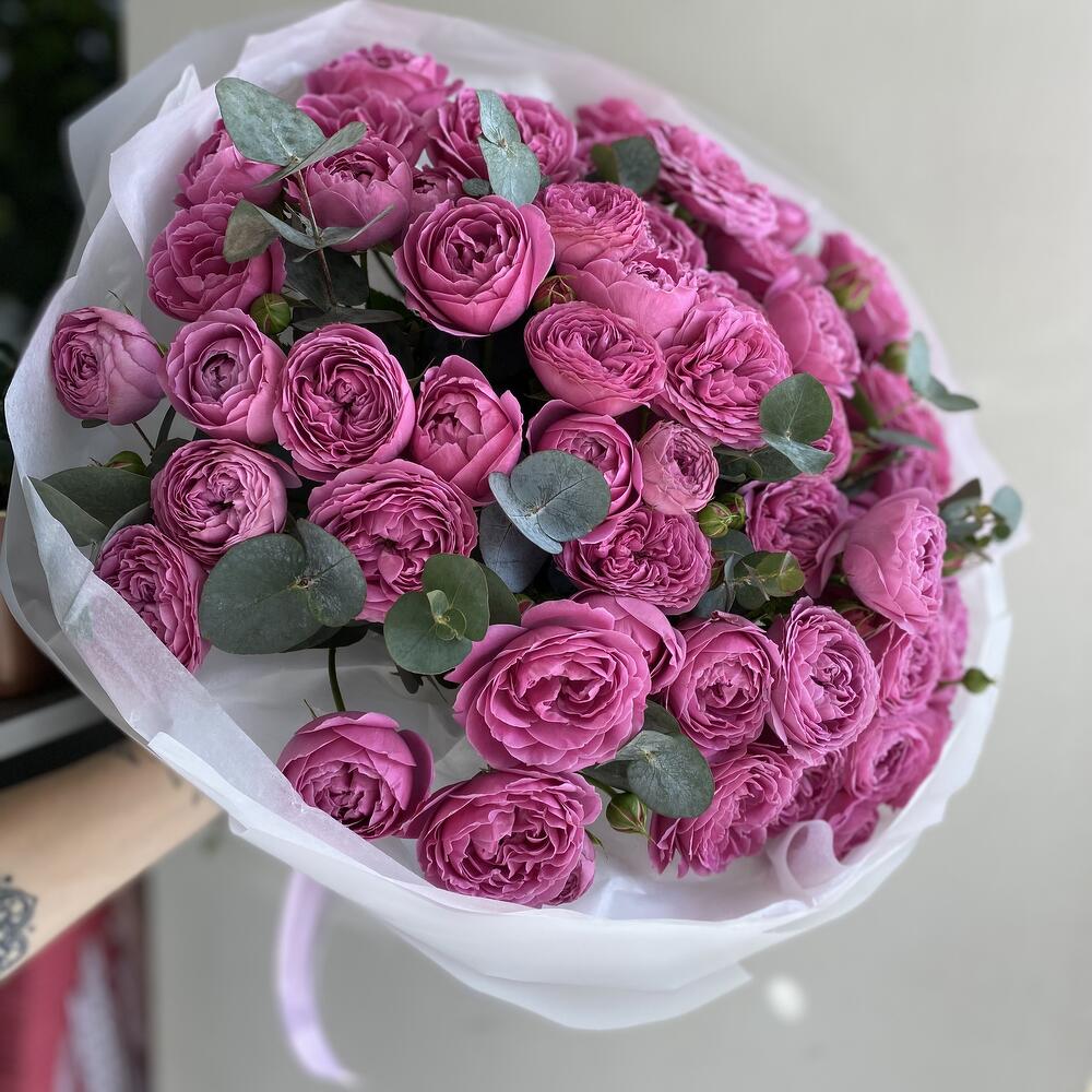 Кустовые розы Мисти Бабблс 21шт